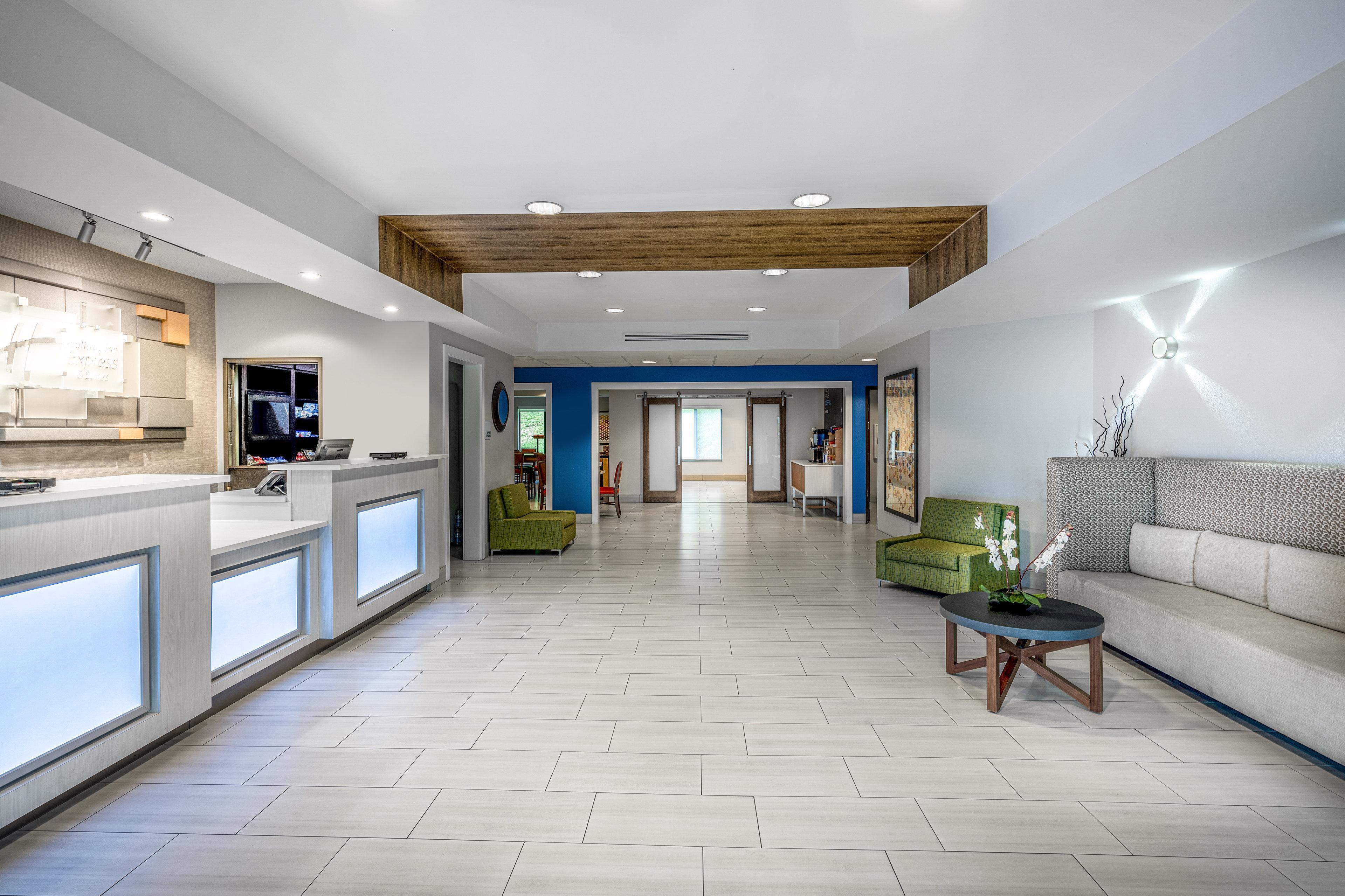Holiday Inn Express & Suites Tell City By Ihg Buitenkant foto