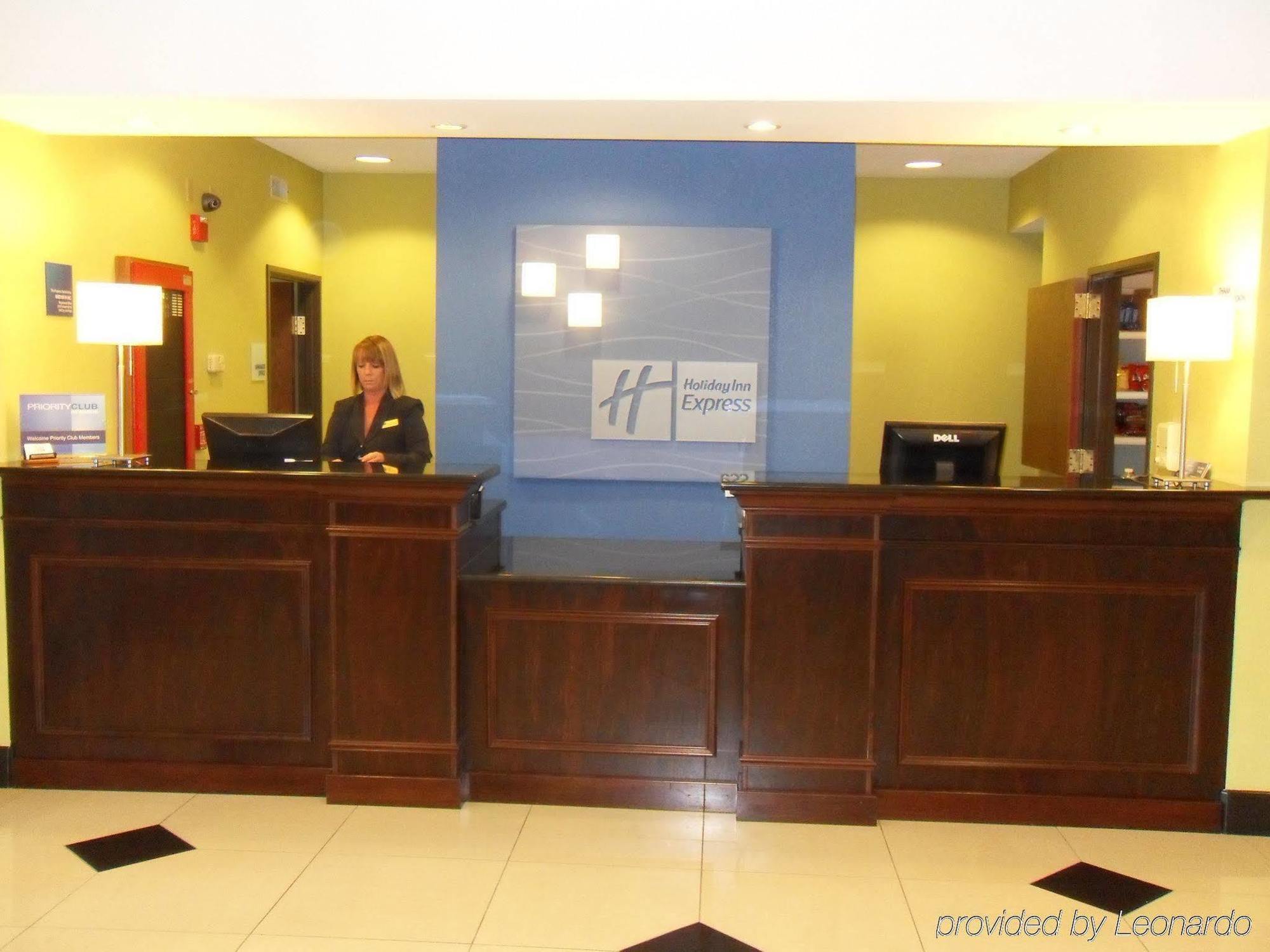 Holiday Inn Express & Suites Tell City By Ihg Buitenkant foto