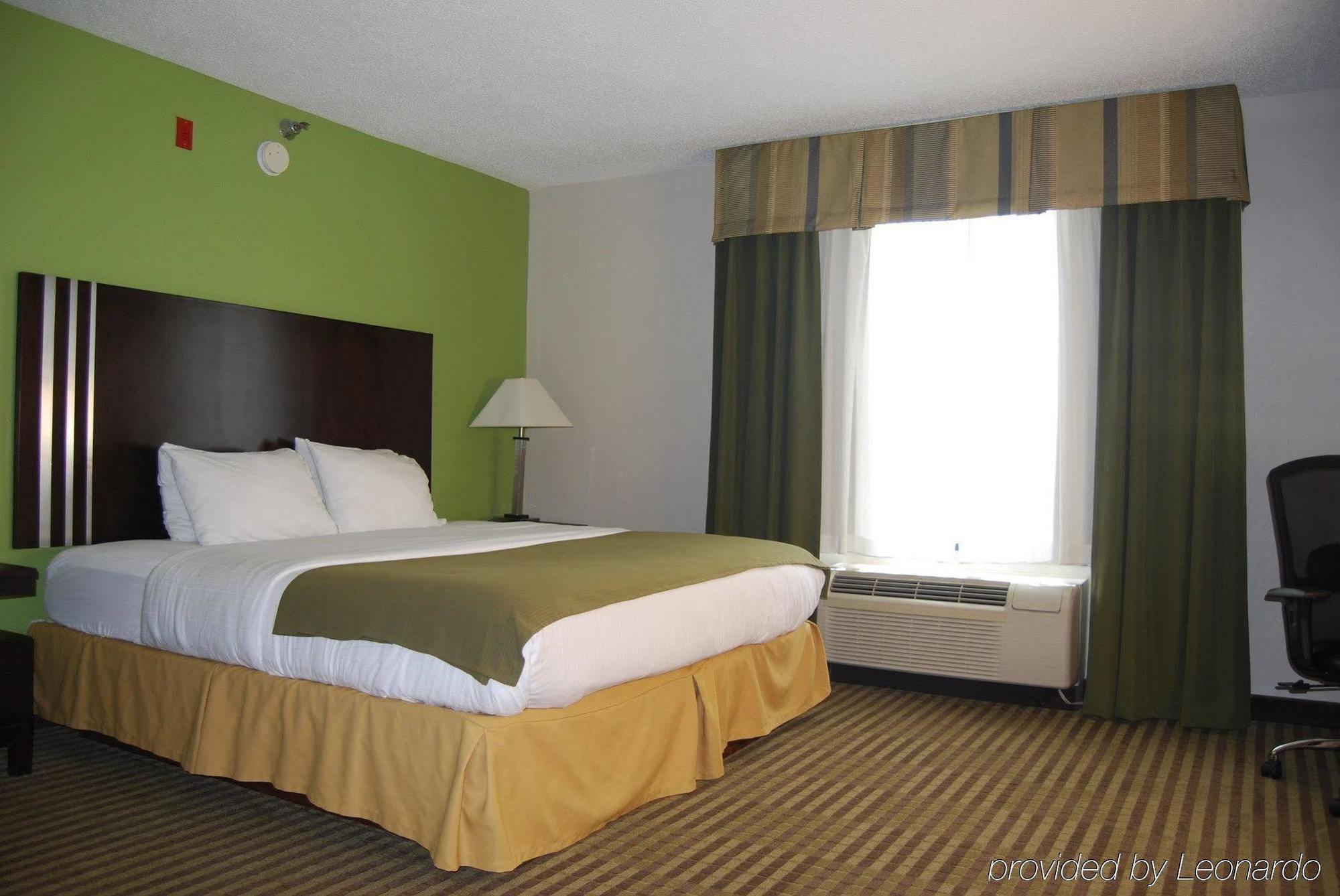 Holiday Inn Express & Suites Tell City By Ihg Buitenkant foto